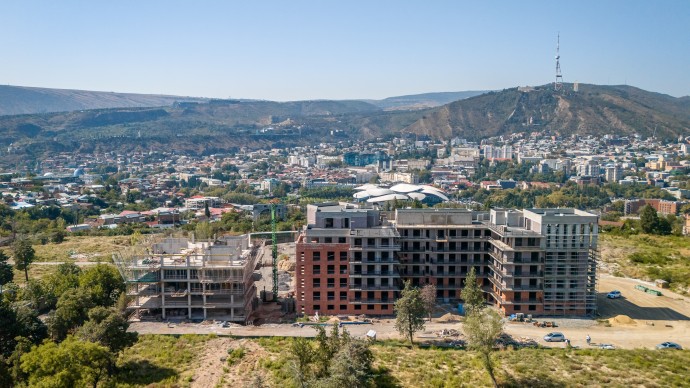 Construction works are actively underway in Arsenal Residence